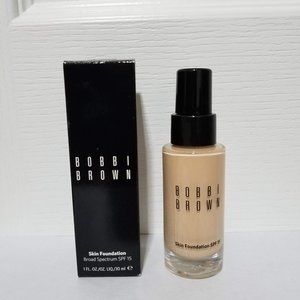 Bobbi Brown Skin Foundation Sand
